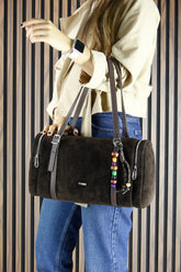 (VSN5020OC) Kahve Hakiki Dana Süet Fermuarlı Üç Bölmeli Boncuk Aksesuarlı Günlük Büyük Boy Omuz Çantası