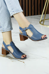 Elena Mavi Hakiki Dana Derisi Önü Arkası Açık Delik Detaylı Kalın Topuklu Rahat Günlük Sandalet