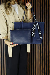 (VSN3093OC) Lacivert Hakiki Dana Süet Manyetik Kapaklı Büyük Boy Günlük Omuz Çantası ve Askılı El Çantası