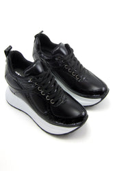 Aurelia Siyah Beyaz Rugan Bağcıklı Gizli Dolgu Günlük Ayakkabı