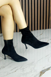 Kimberly Siyah Süet Streç Sivri Burun Fermuarlı İnce Topuklu Günlük Bot