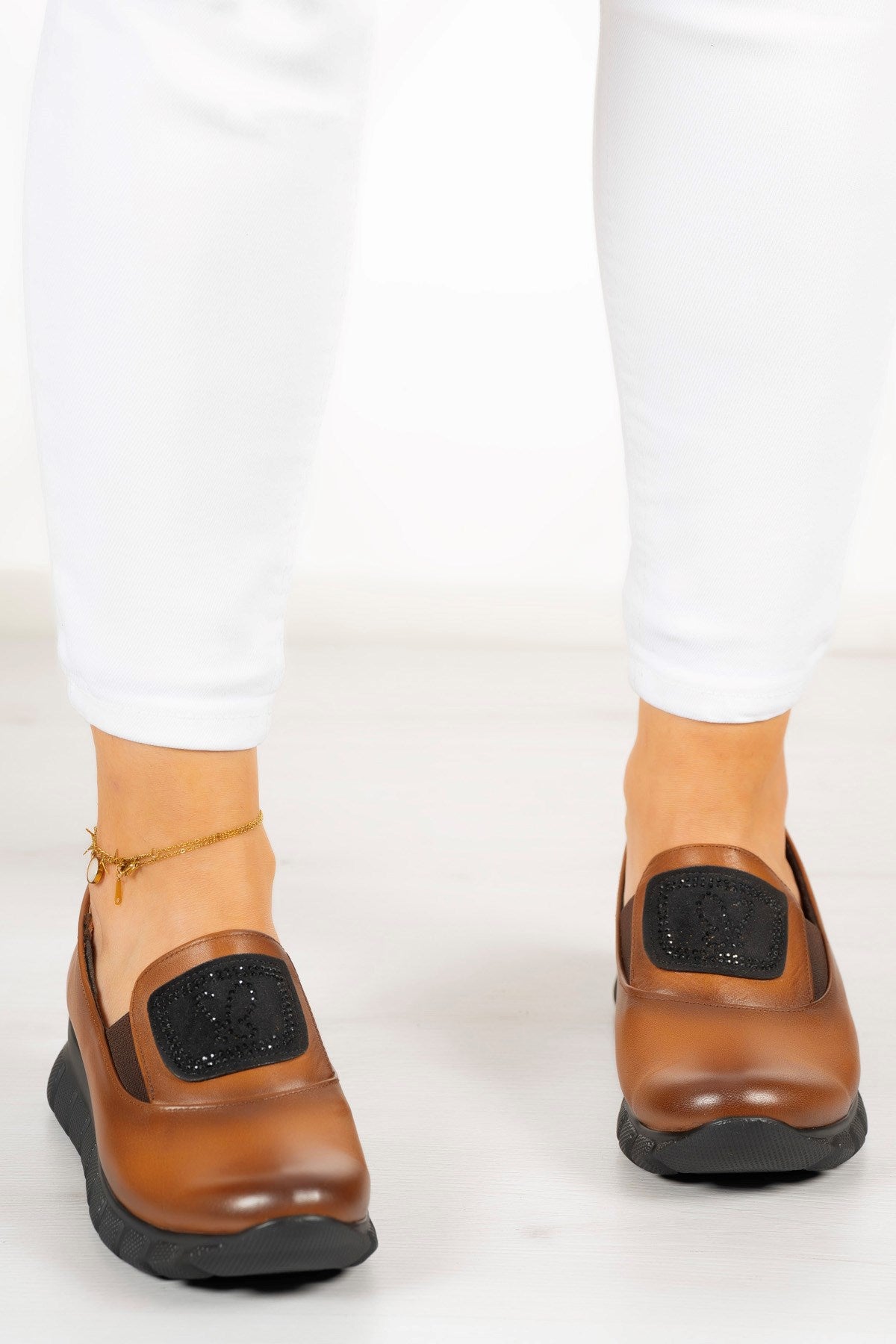 Morena Taba Hakiki Deri Taşlı Günlük Ayakkabı