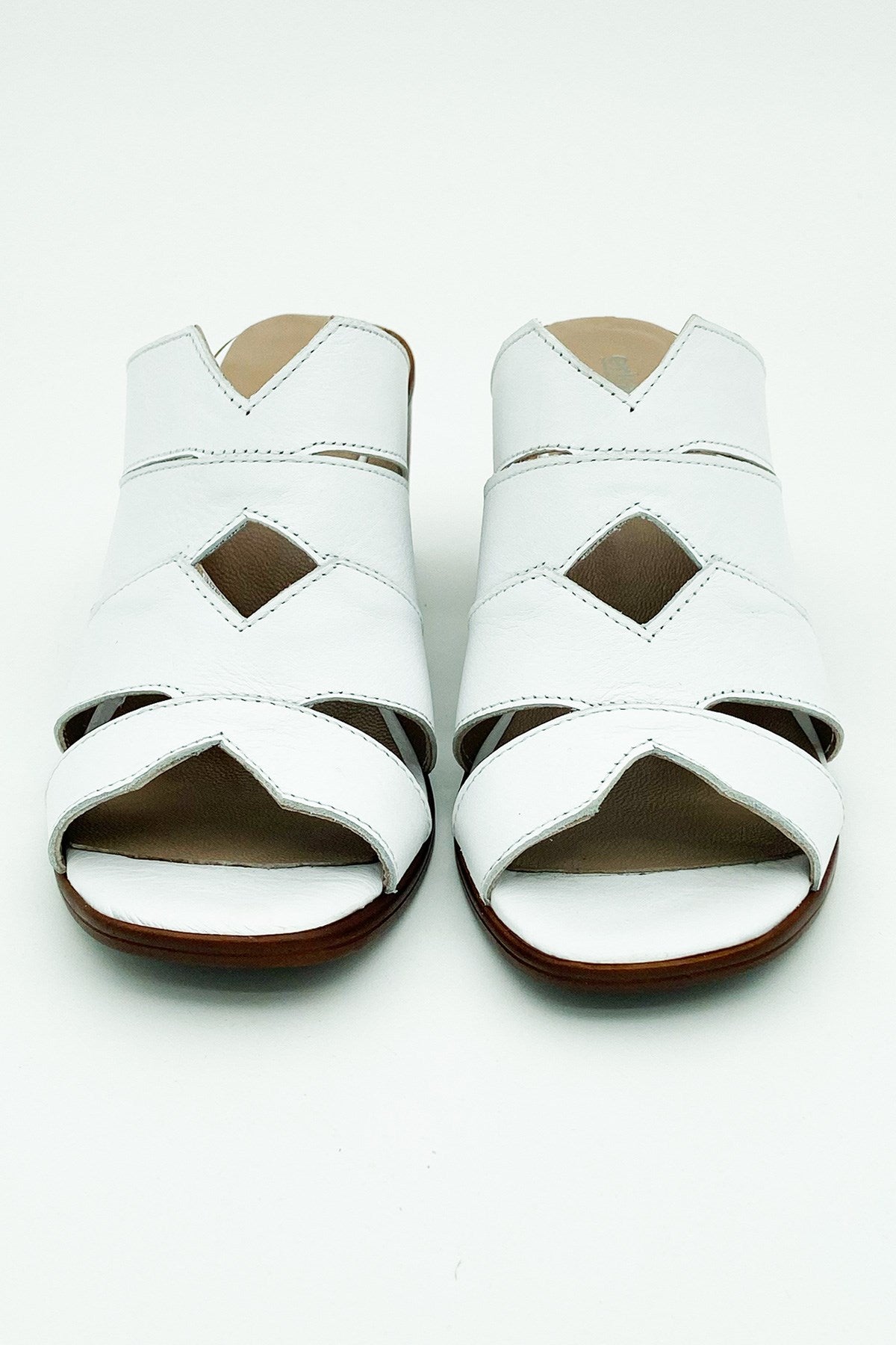 Bianca Beyaz Hakiki Deri Terlik