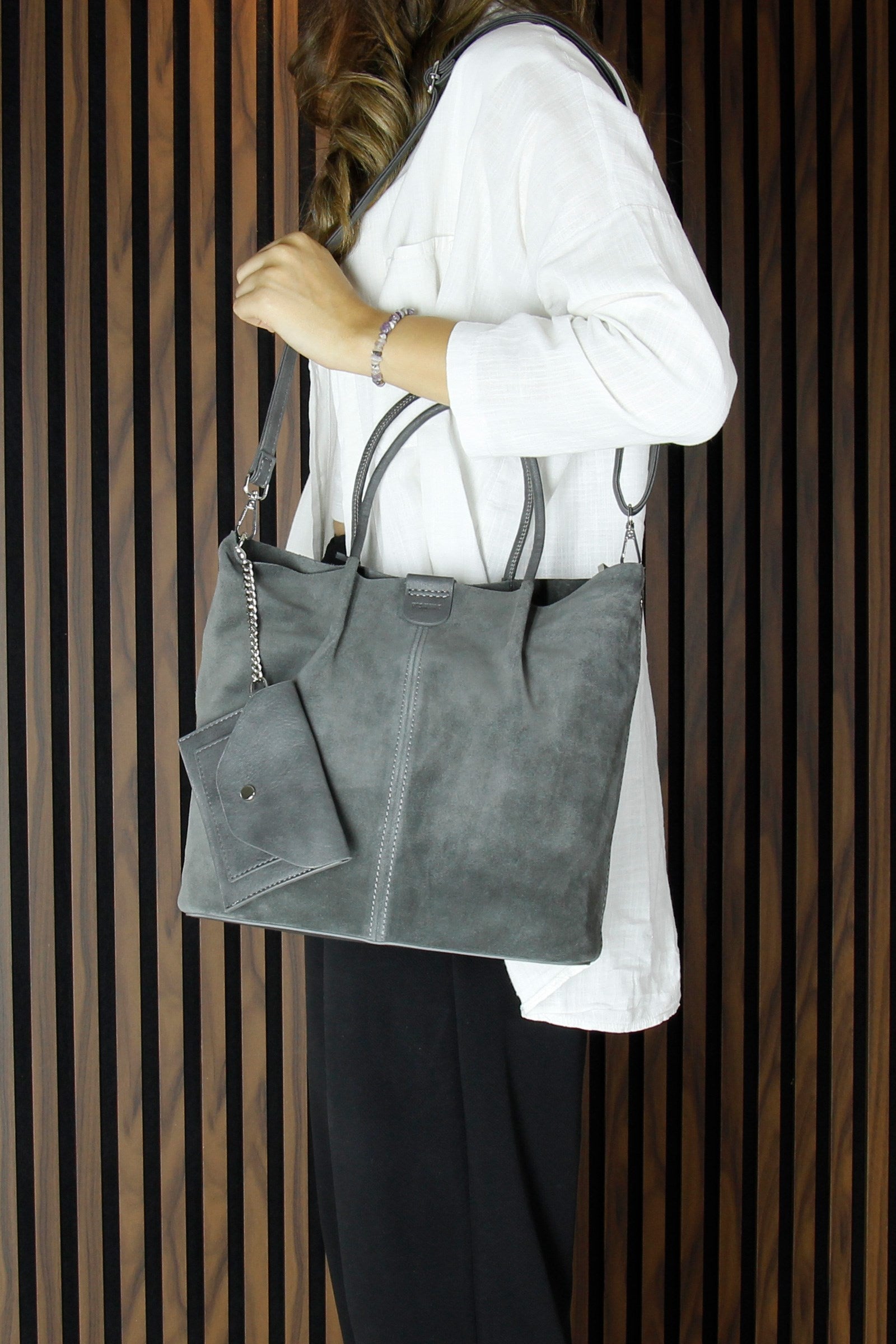 (VSN5010OC) Gri Hakiki Dana Süet Manyetik Kapaklı İç Cepli Askılı Günlük Büyük Boy Omuz Çantası ve Cüzdanı