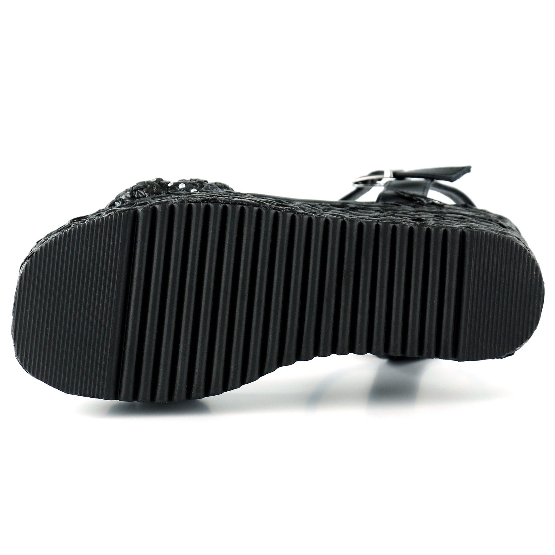 [7074] Siyah İnci İşlemeli Tokalı Hasır Örgü Görünümlü Dolgu Topuklu Sandalet