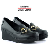 Hayley Siyah Hakiki Deri Tokalı Yuvarlak Burun Dolgu Topuklu Günlük Ayakkabı