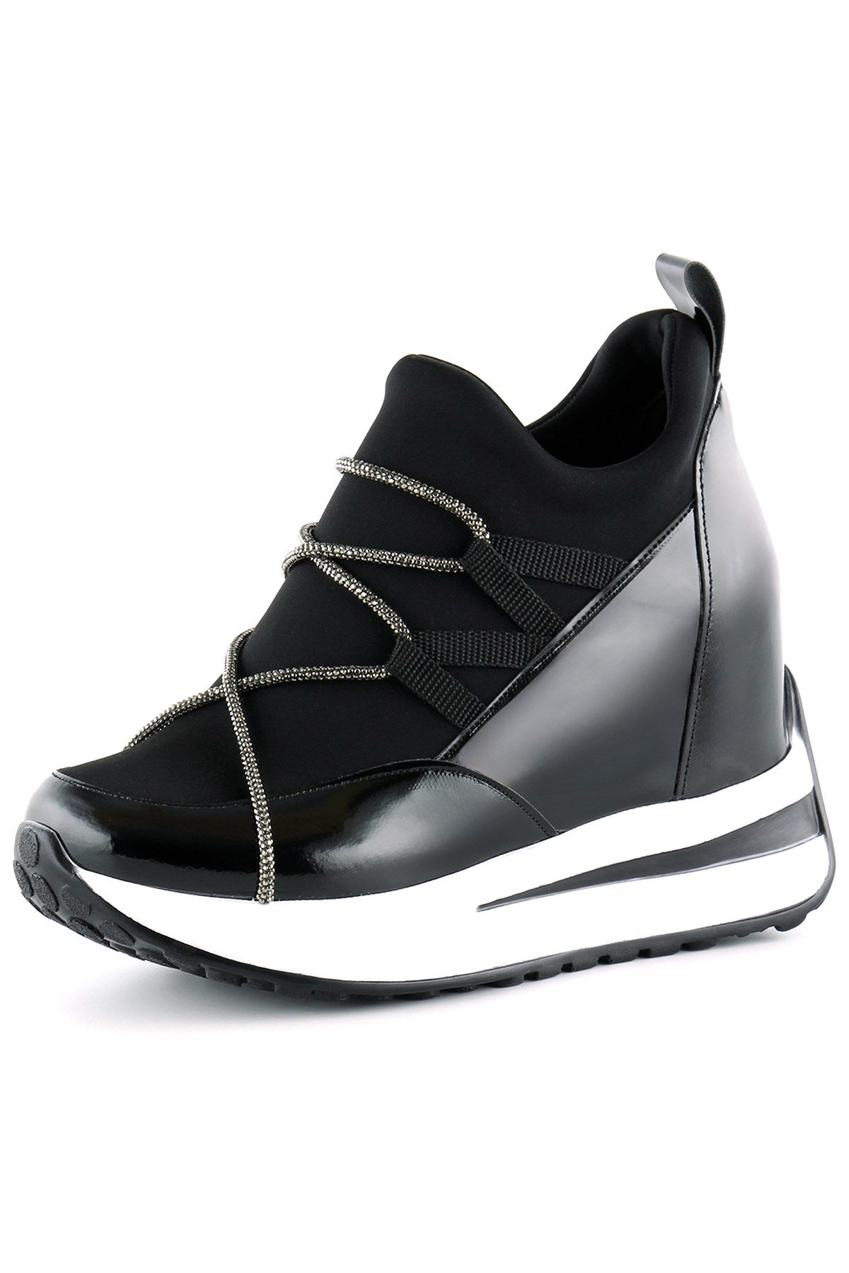 Mevira Plus Siyah Rugan Streç Gümüş Zincirli Beyaz Tabanlı Gizli Dolgu Topuklu Günlük Spor Ayakkabı