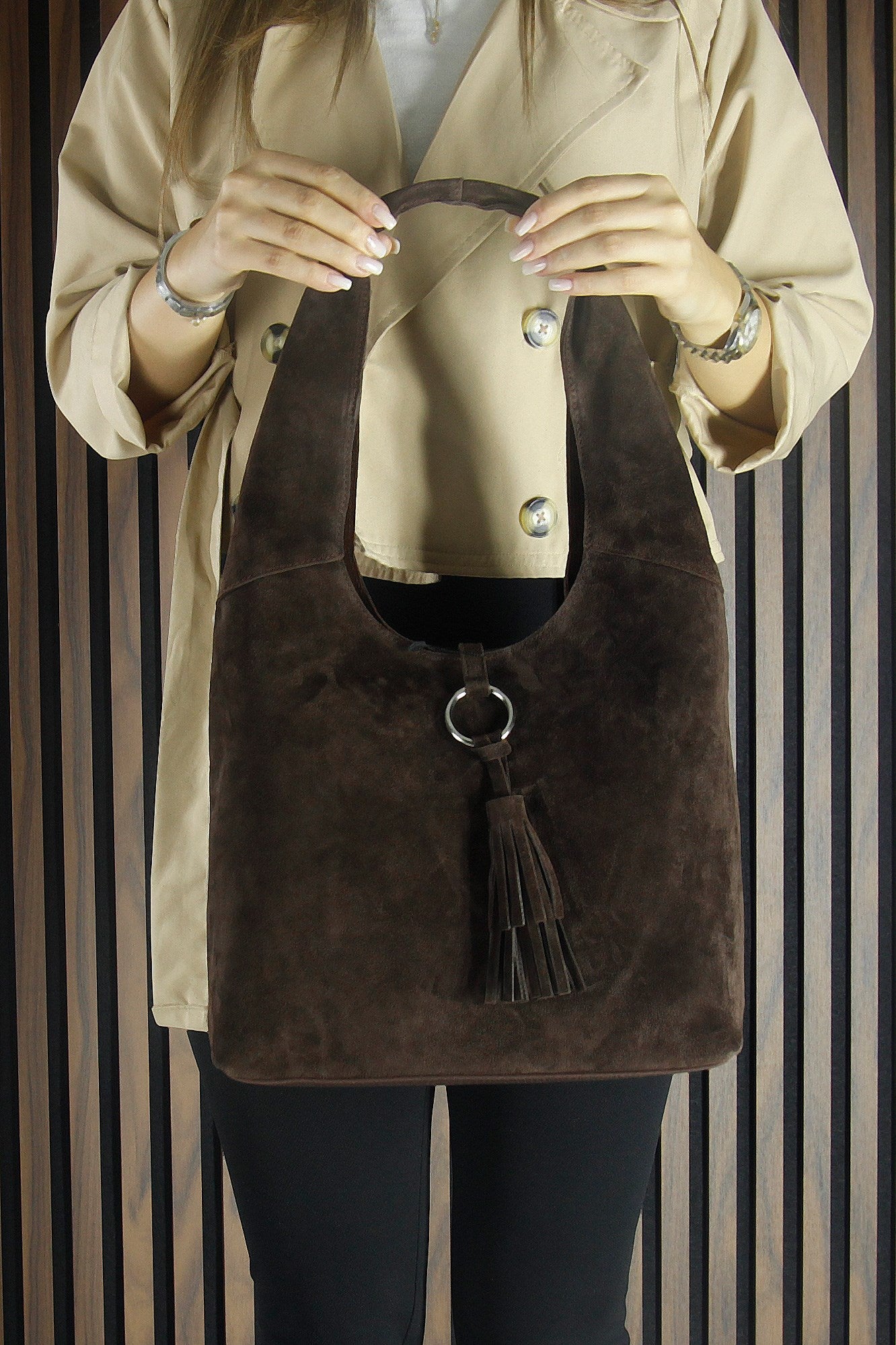 (VSN5015OC) Kahve Hakiki Dana Süet Püsküllü Manyetik Kapaklı Orta Boy Günlük Omuz Çantası