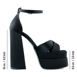 Celine Siyah Saten Önü Açık Çapraz Bantlı Çift Platformlu Kalın Topuklu Abiye Ayakkabı