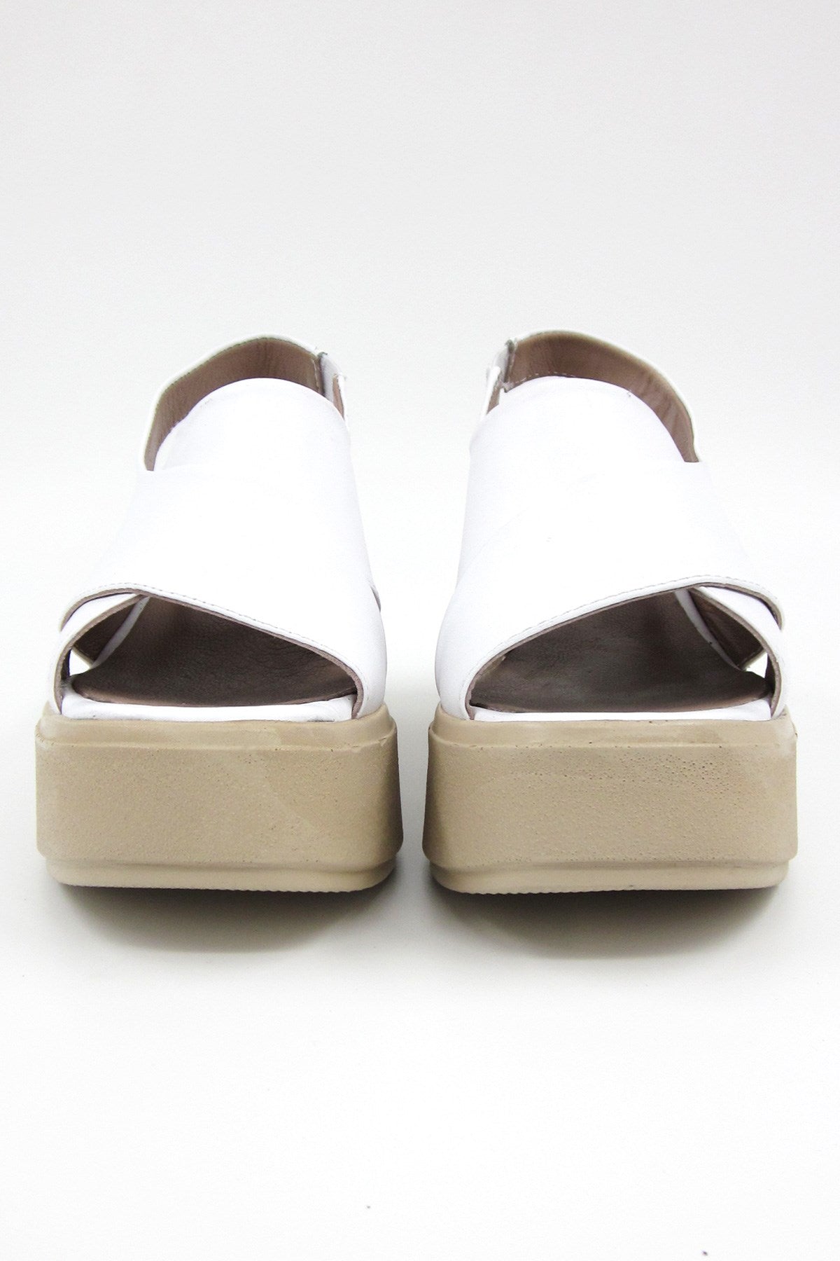Olivia Beyaz Hakiki Deri Dolgu Topuklu Sandalet