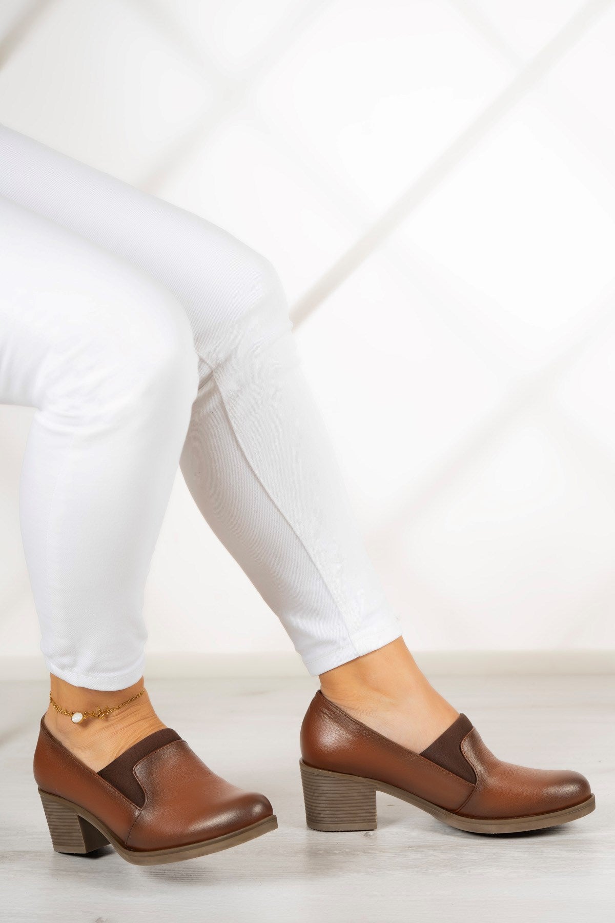 Alizee Taba Hakiki Deri Günlük Topuklu Ayakkabı