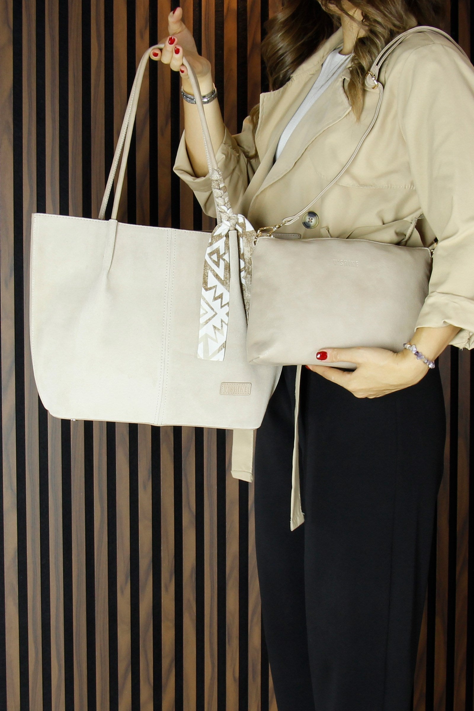 (VSN3093OC) Bej Hakiki Dana Süet Manyetik Kapaklı Büyük Boy Günlük Omuz Çantası ve Askılı El Çantası