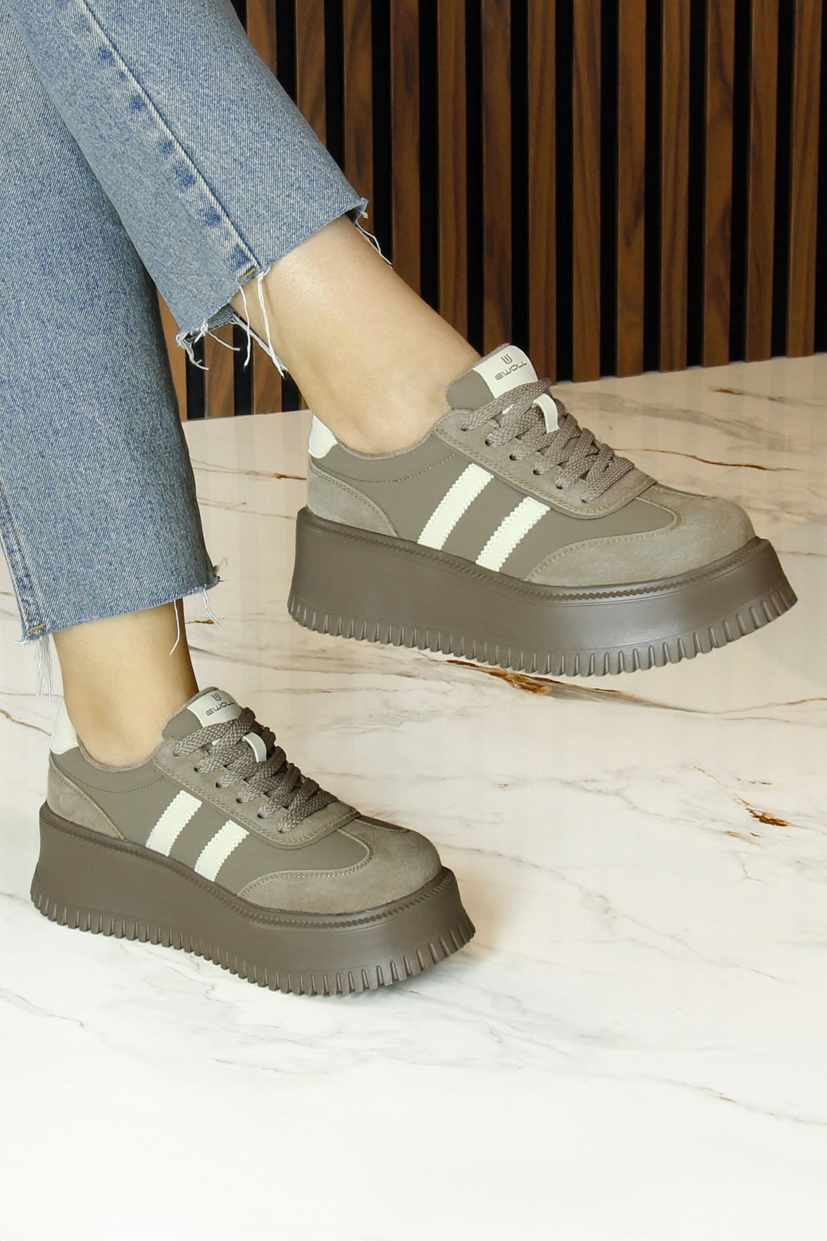 [8031] Kahverengi Vegan Süet Yuvarlak Burun Bağcıklı Flatform Taban Günlük Sneaker Spor Ayakkabı