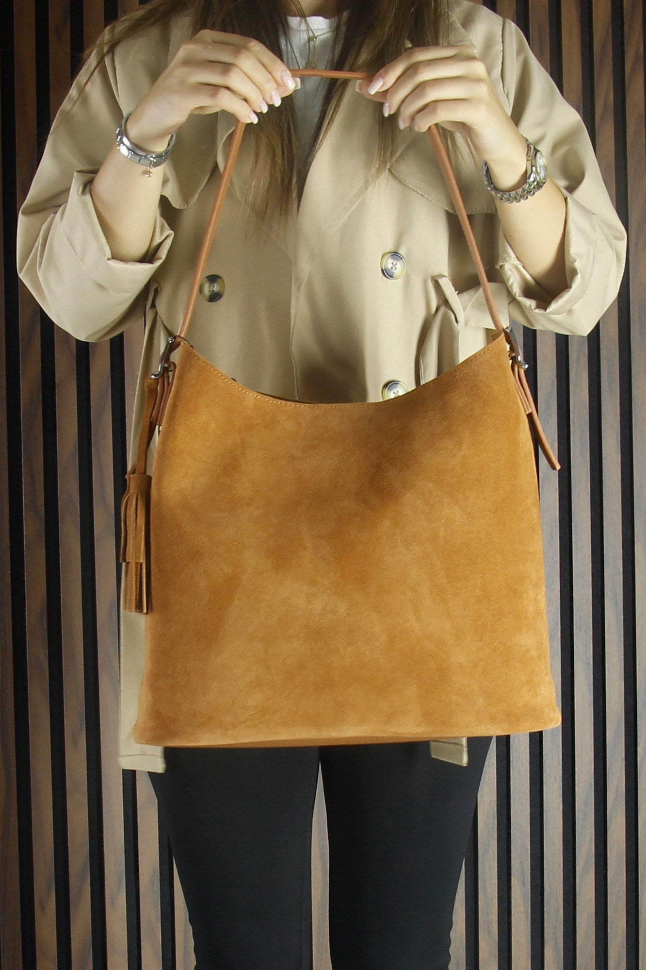 (VSN5016OC) Taba Hakiki Dana Süet Püsküllü Manyetik Kapaklı Büyük Boy Günlük Omuz Çantası ve El Çantası