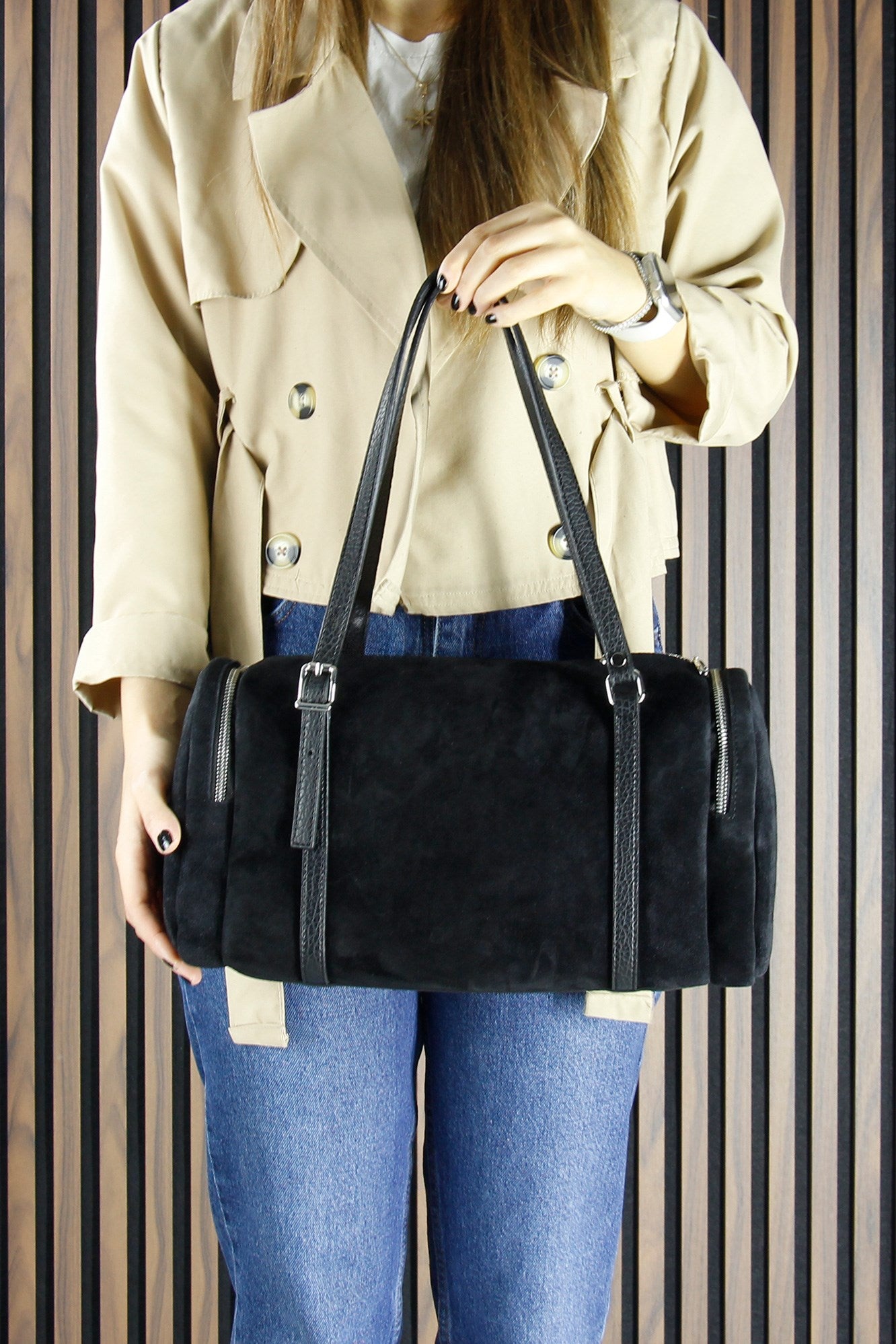 (VSN5020OC) Siyah Hakiki Dana Süet Fermuarlı Üç Bölmeli Boncuk Aksesuarlı Günlük Büyük Boy Omuz Çantası