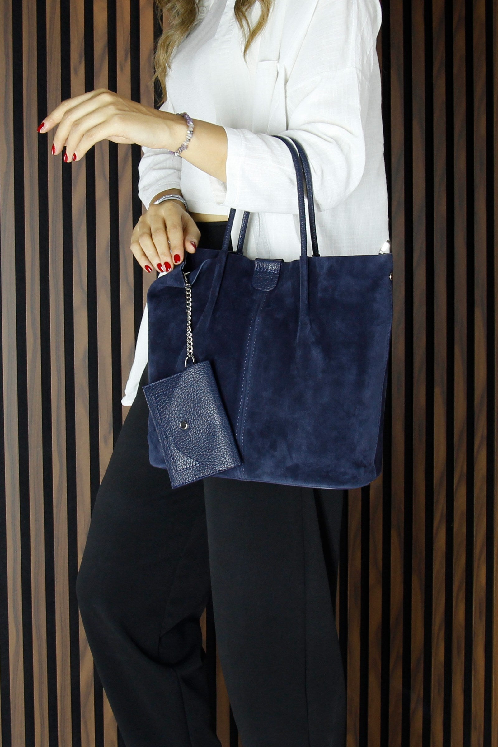 (VSN5010OC) Lacivert Hakiki Dana Süet Manyetik Kapaklı İç Cepli Askılı Günlük Büyük Boy Omuz Çantası ve Cüzdanı