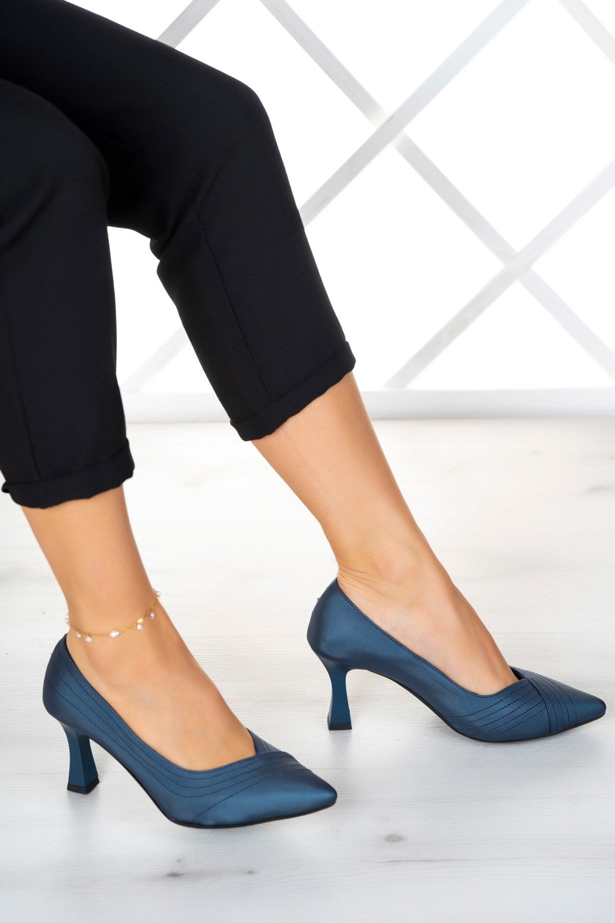 Amelia Lacivert Saten Abiye Topuklu Ayakkabı