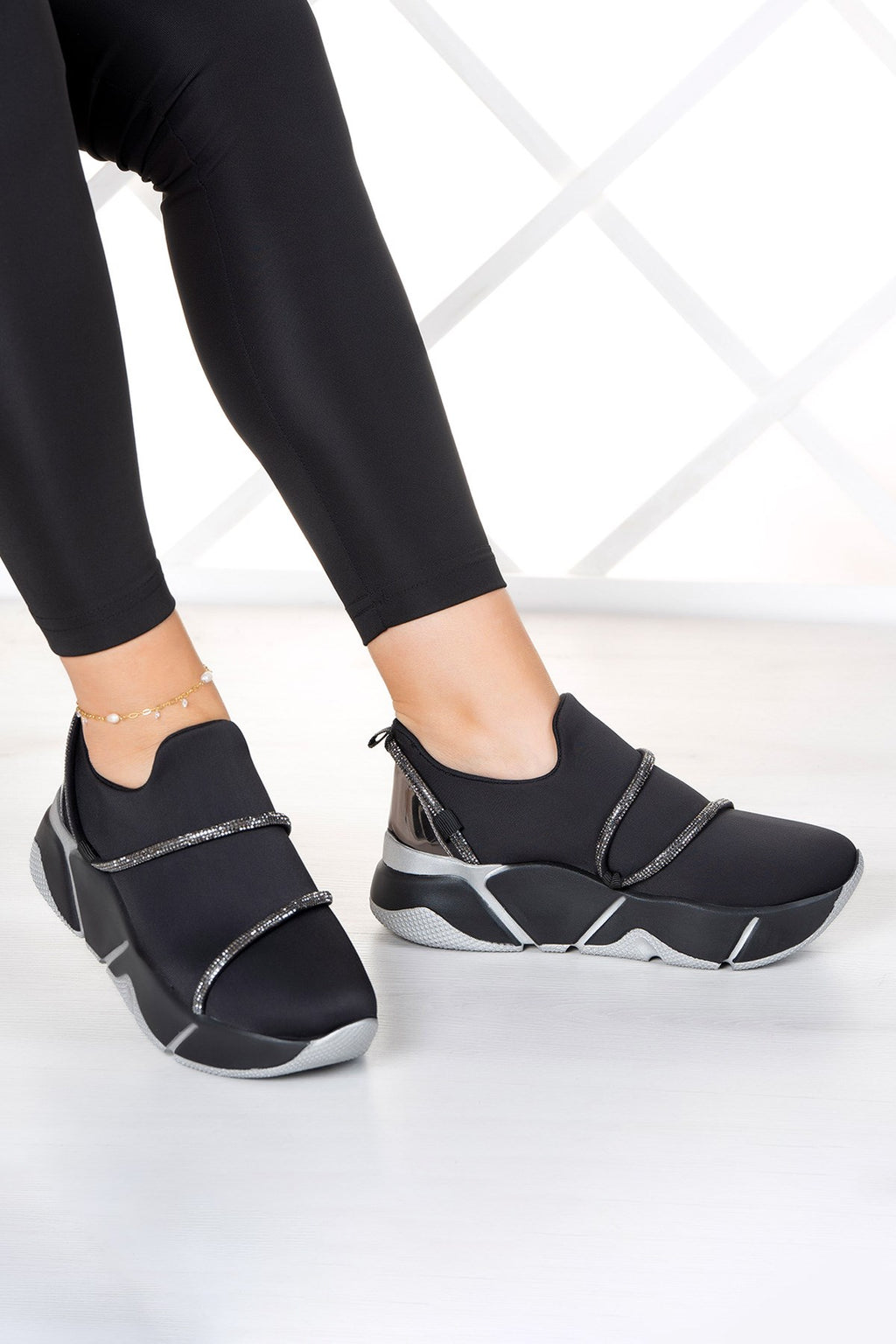 Barbara Platin Streç Taşlı Sneaker