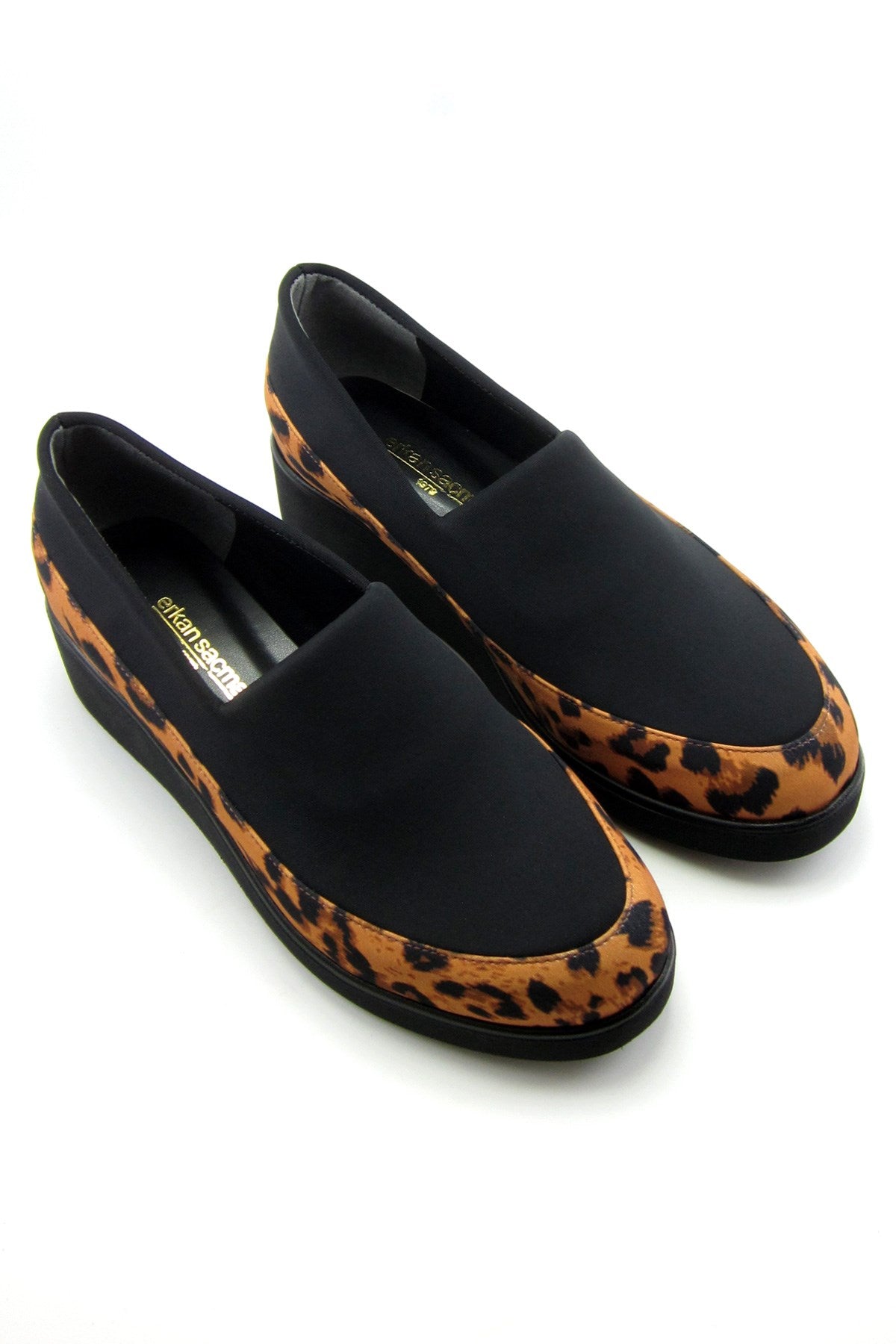 Larisa Siyah Leopar Ön Yüz Streç Dolgu Topuklu Günlük Ayakkabı