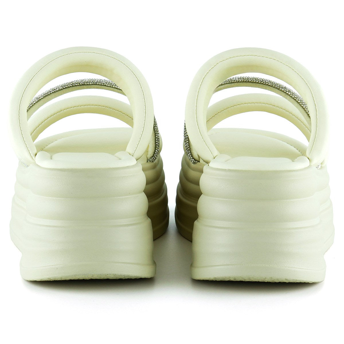 [7028] Bej Dolgu Taban Gümüş Taşlı Bantlı Platform Terlik