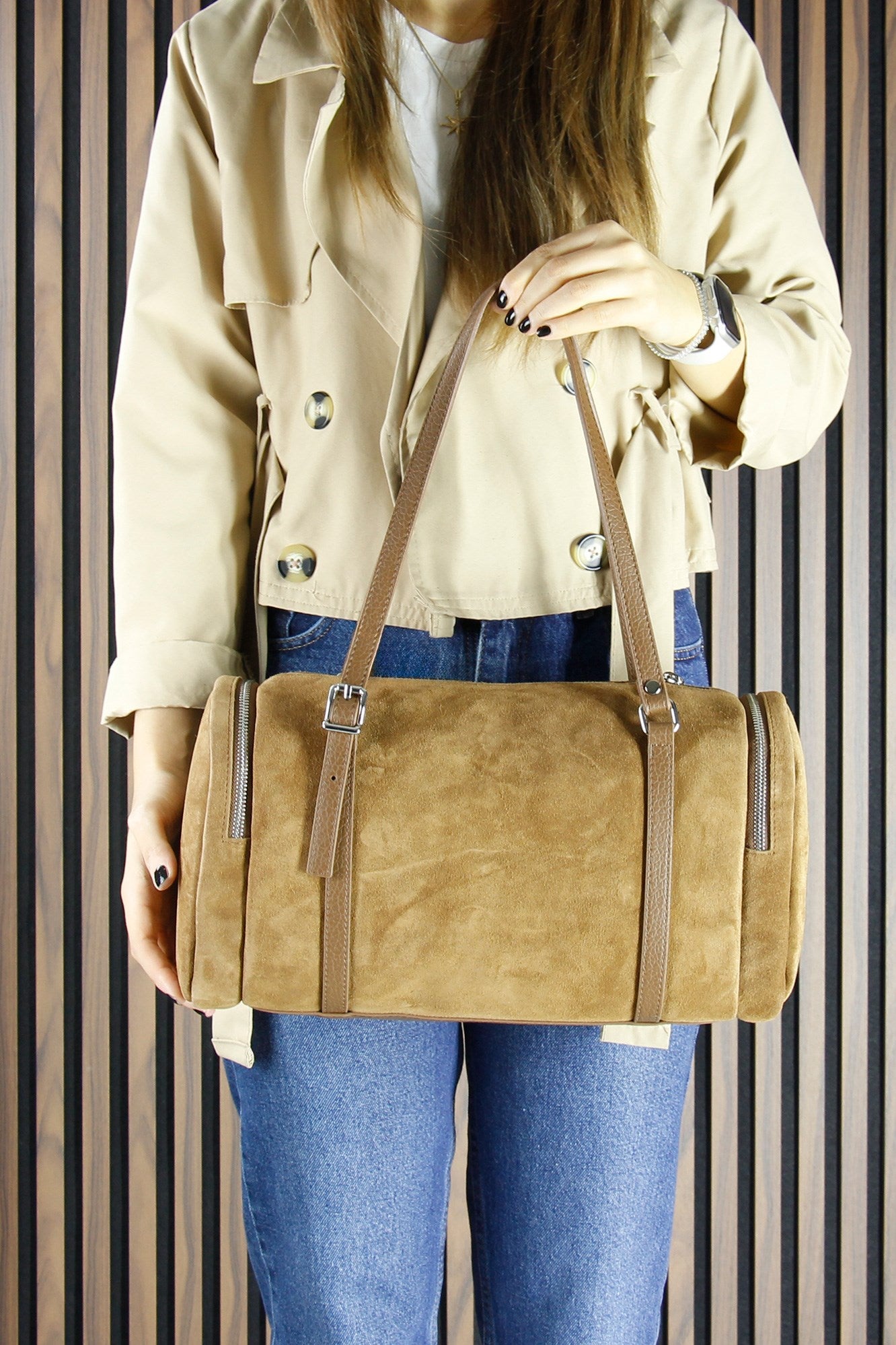 (VSN5020OC) Karamel Hakiki Dana Süet Fermuarlı Üç Bölmeli Boncuk Aksesuarlı Günlük Büyük Boy Omuz Çantası