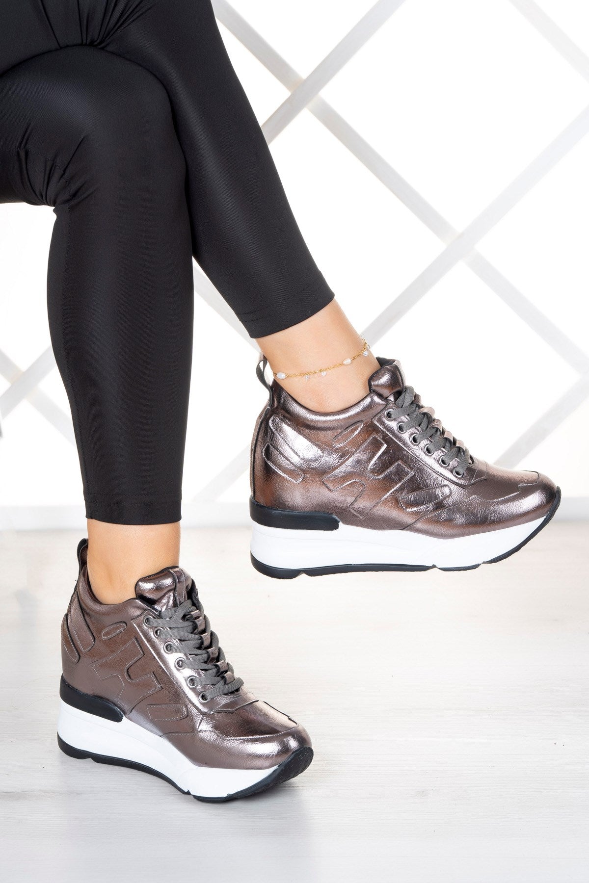 Maria Platin Gizli Dolgu Günlük Ayakkabı