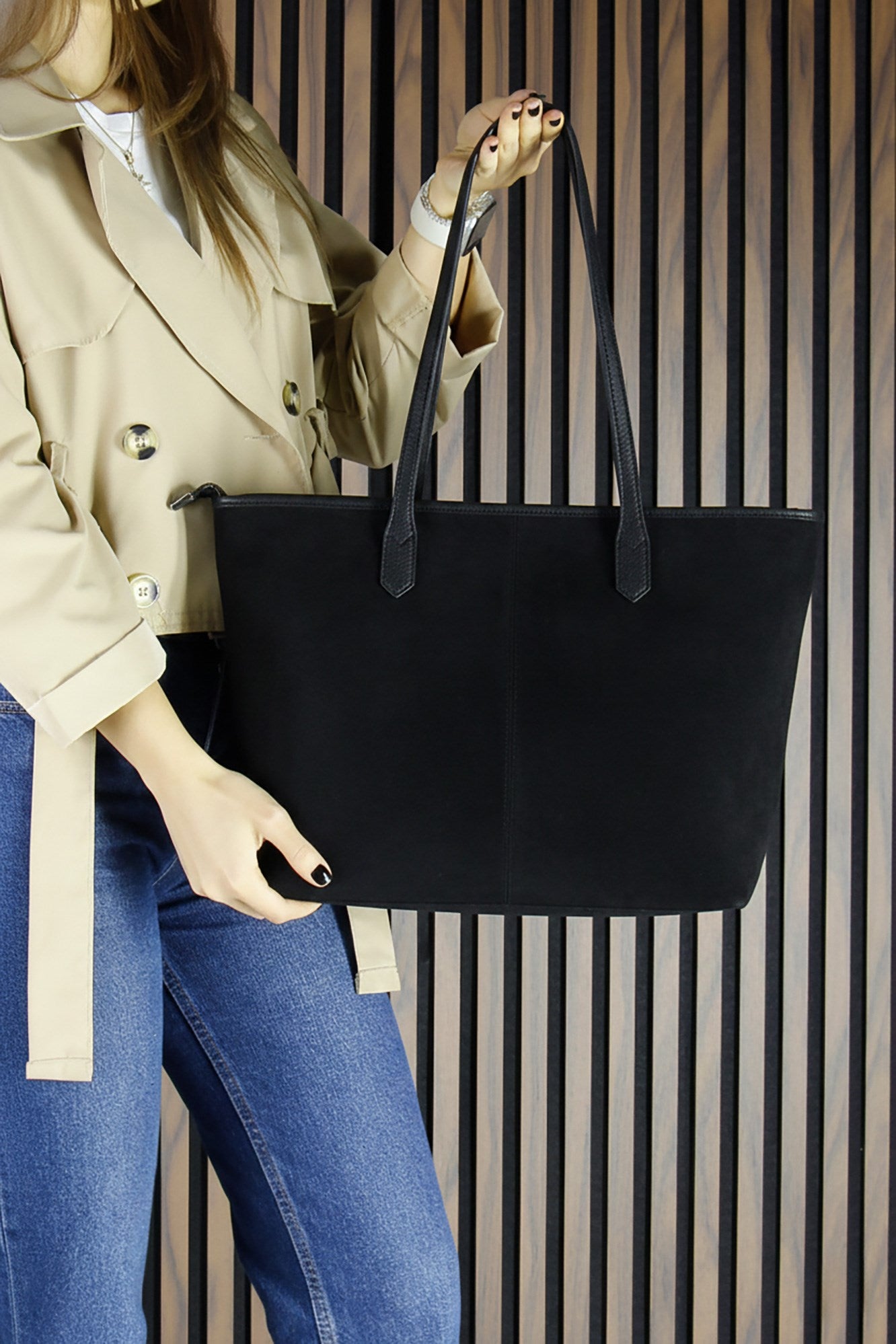 (VSN5018OC) Siyah Hakiki Dana Süet Fermuarlı Üç Bölmeli İç Cepli Büyük Boy Günlük Omuz Çantası