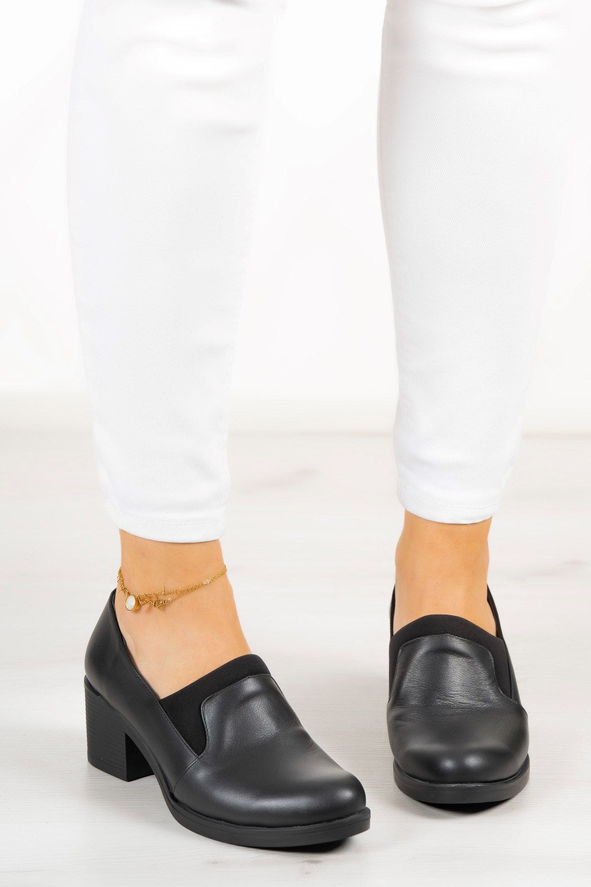 Alizee Siyah Hakiki Deri Günlük Topuklu Ayakkabı