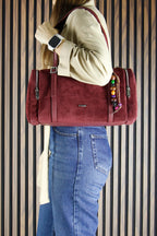 (VSN5020OC) Bordo Hakiki Dana Süet Fermuarlı Üç Bölmeli Boncuk Aksesuarlı Günlük Büyük Boy Omuz Çantası