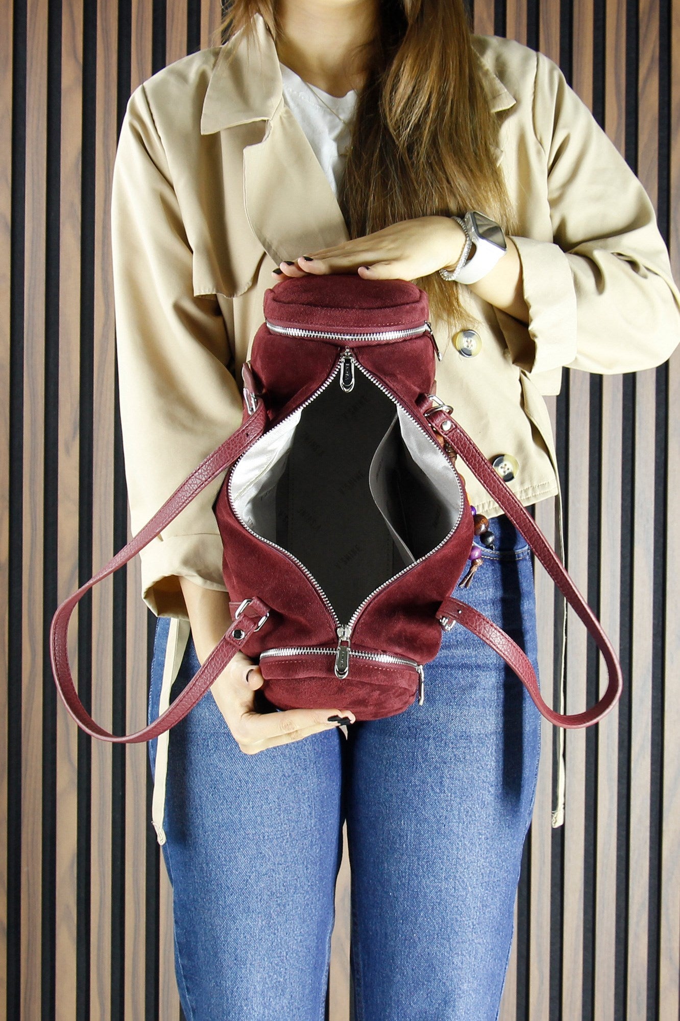 (VSN5020OC) Bordo Hakiki Dana Süet Fermuarlı Üç Bölmeli Boncuk Aksesuarlı Günlük Büyük Boy Omuz Çantası