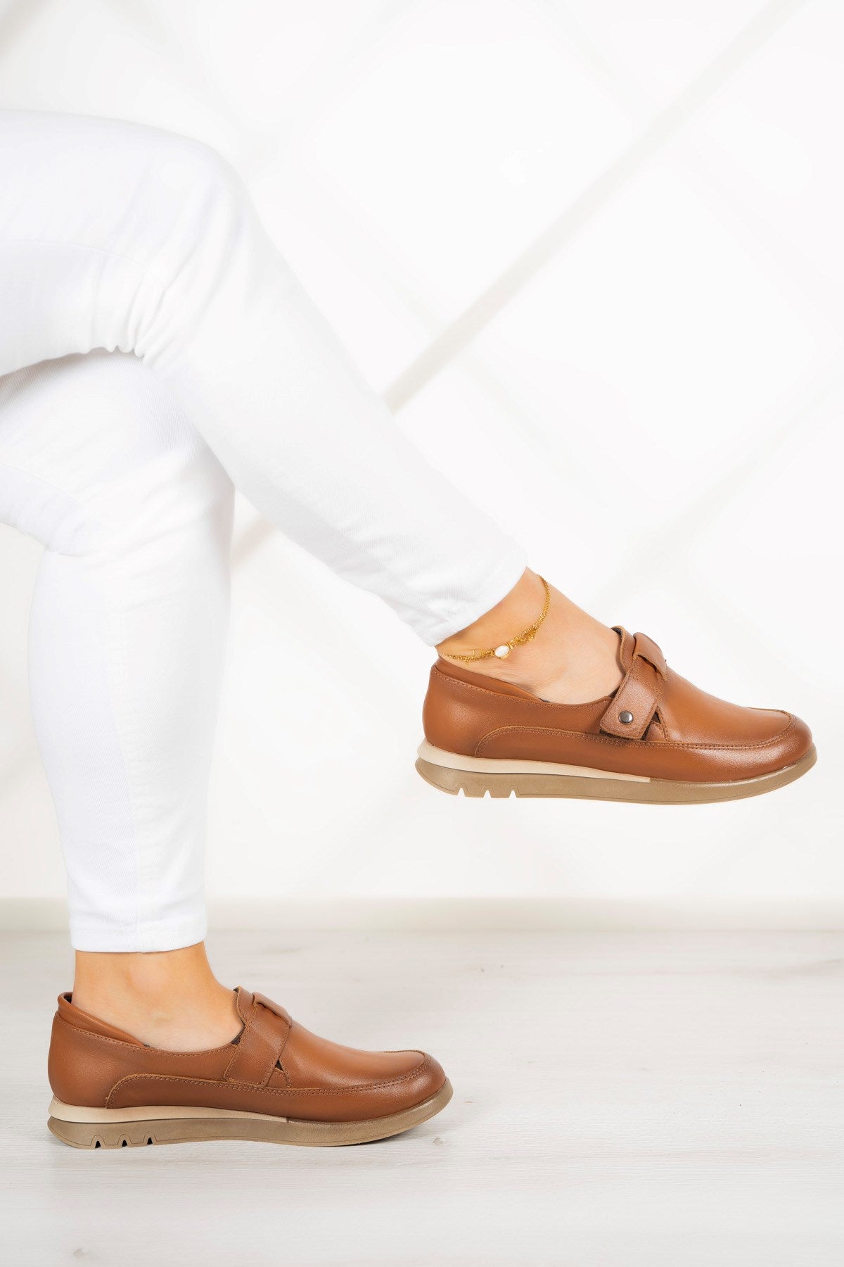 Daniela Taba Hakiki Deri Tokalı Günlük Ayakkabı