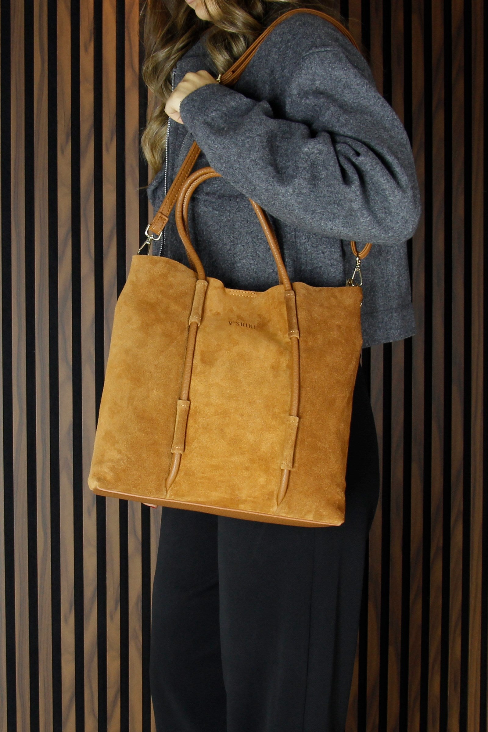 (VSN5013OC) Taba Hakiki Dana Süet Manyetik Kapaklı Fermuarlı İç Cepli Askılı Büyük Boy Günlük Omuz Çantası