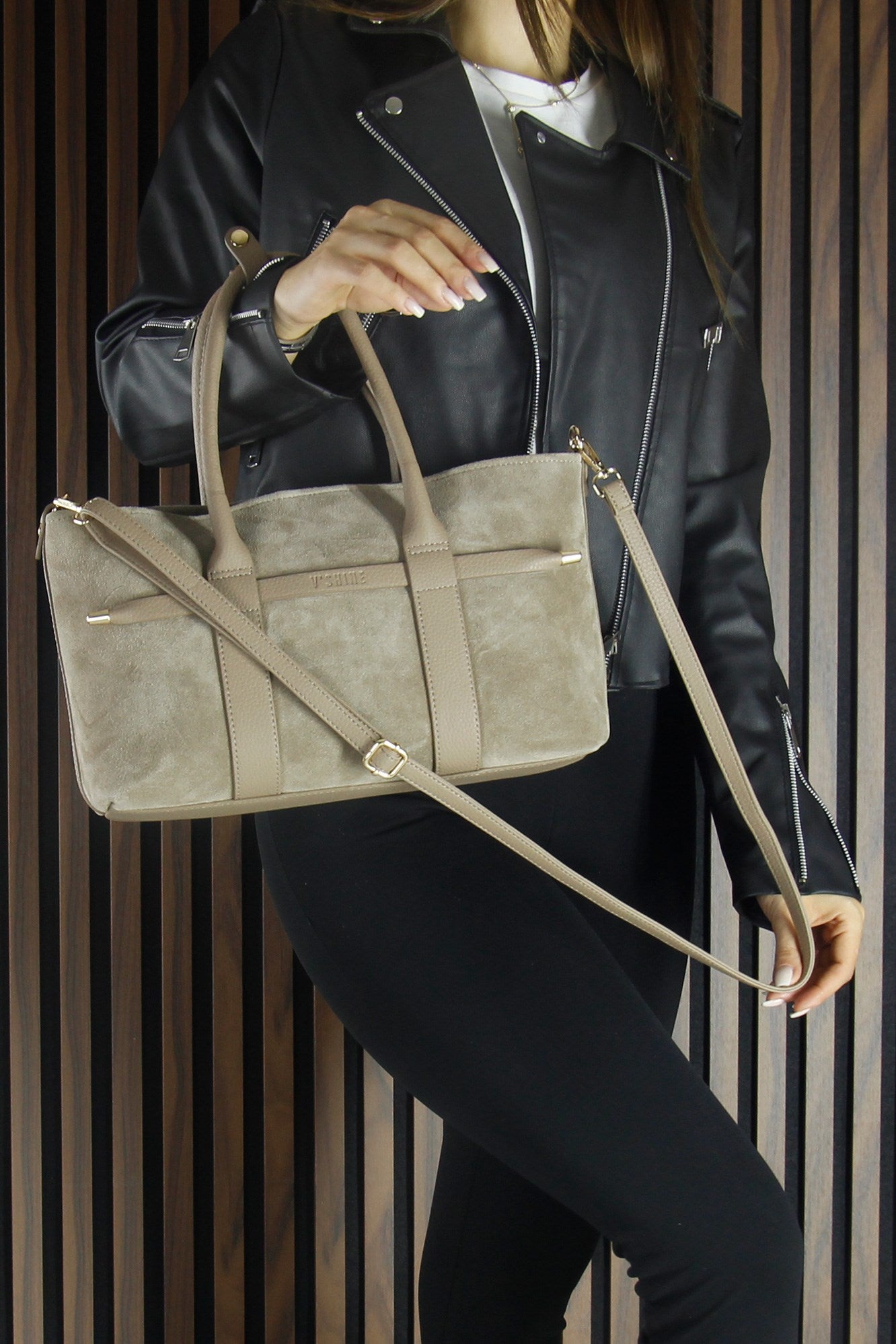 (VSN5014OC) Kum Hakiki Dana Süet Fermuarlı Üç Bölmeli İç Cepli Askılı Orta Boy Günlük Omuz Çantası