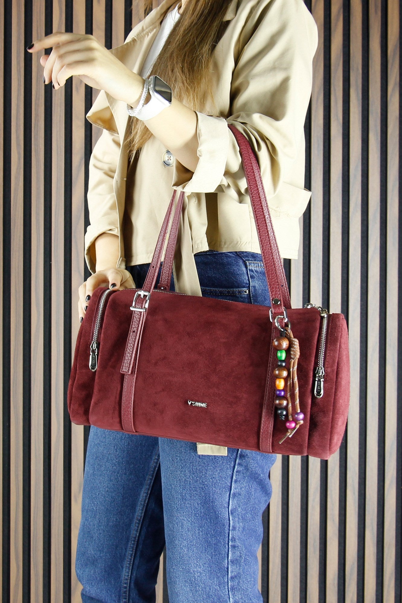 (VSN5020OC) Bordo Hakiki Dana Süet Fermuarlı Üç Bölmeli Boncuk Aksesuarlı Günlük Büyük Boy Omuz Çantası