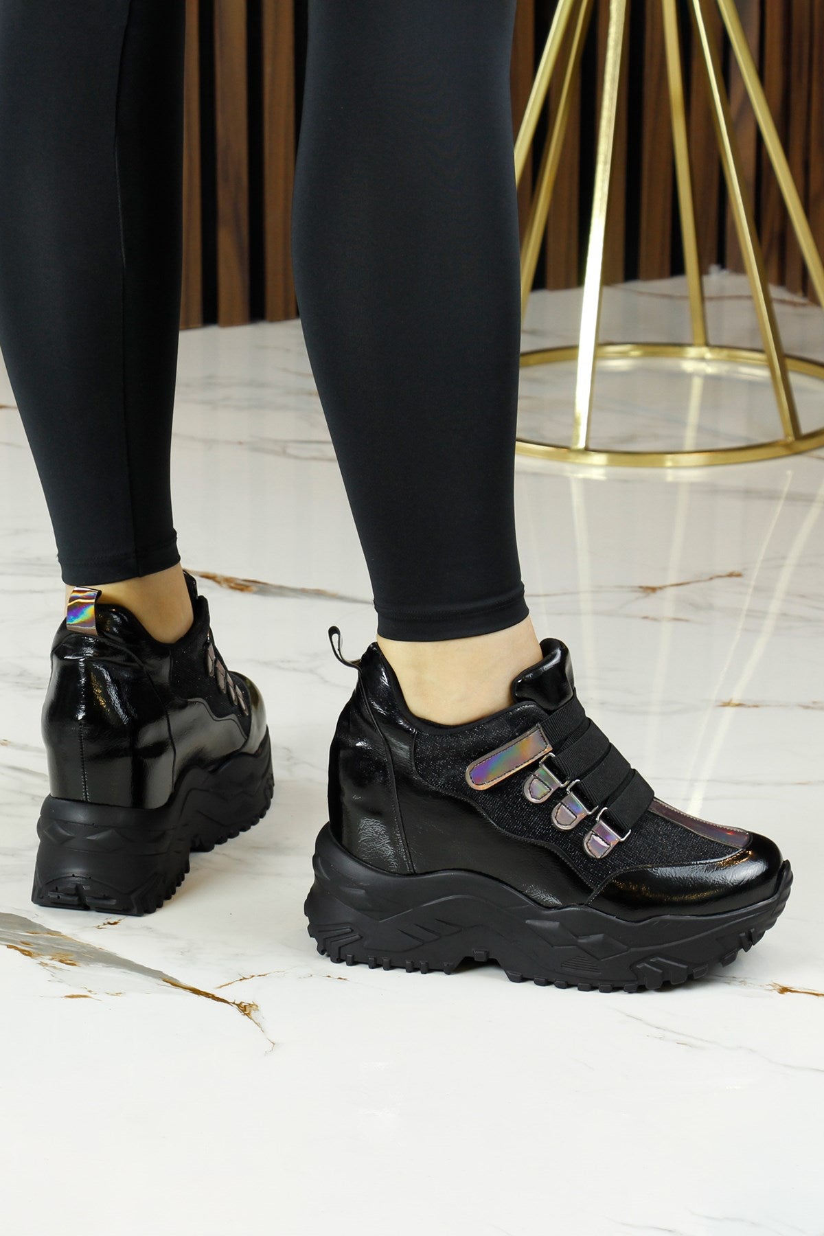 Alexandria Siyah Simli Gizli Dolgu Topuklu Cırt Bantlı Günlük Ayakkabı