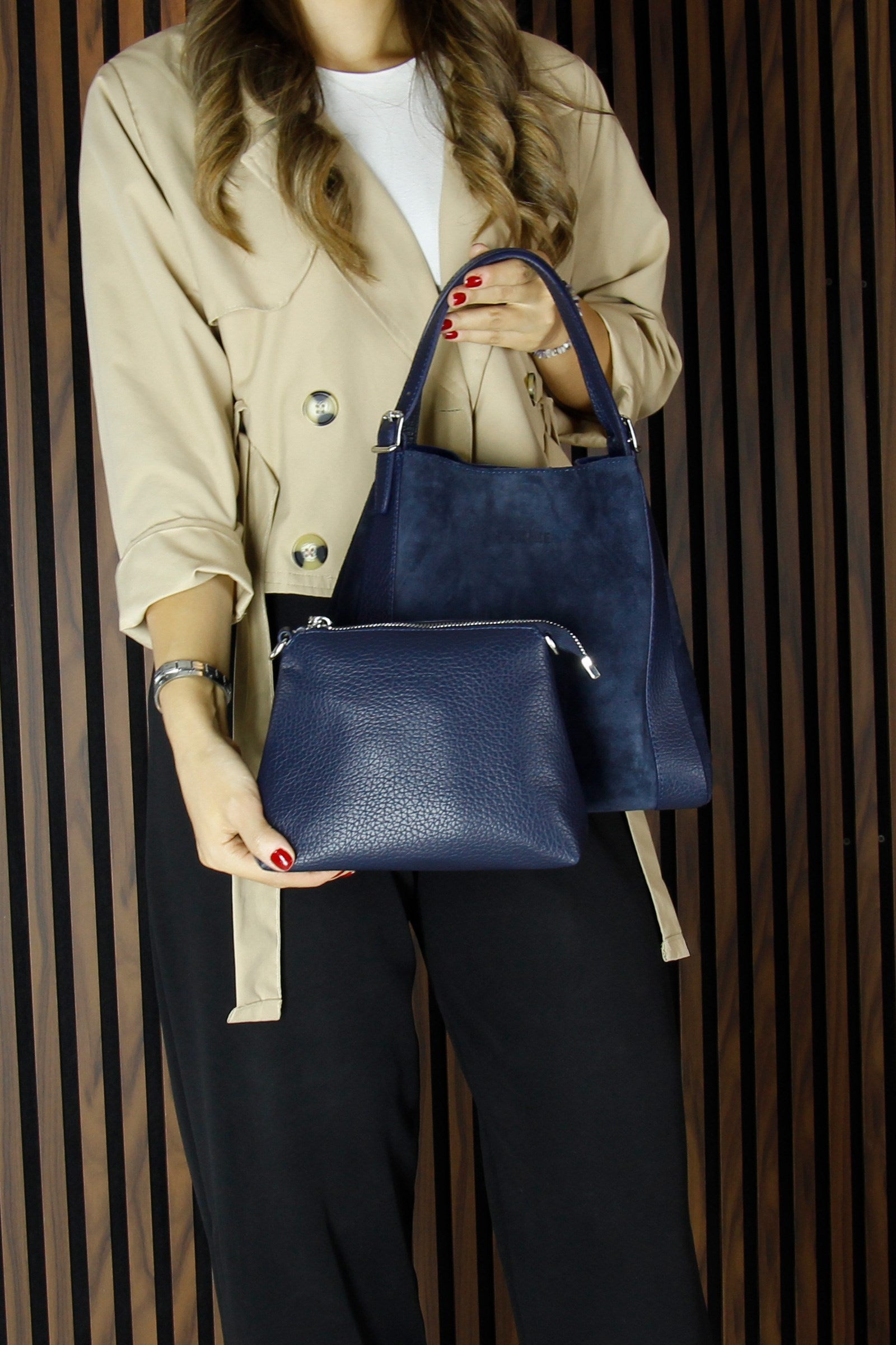 (VSN5012OC) Lacivert Hakiki Dana Süet Manyetik Kapaklı Büyük Boy Günlük Omuz Çantası ve Askılı El Çantası