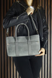 (VSN5014OC) Gri Hakiki Dana Süet Fermuarlı Üç Bölmeli İç Cepli Askılı Orta Boy Günlük Omuz Çantası