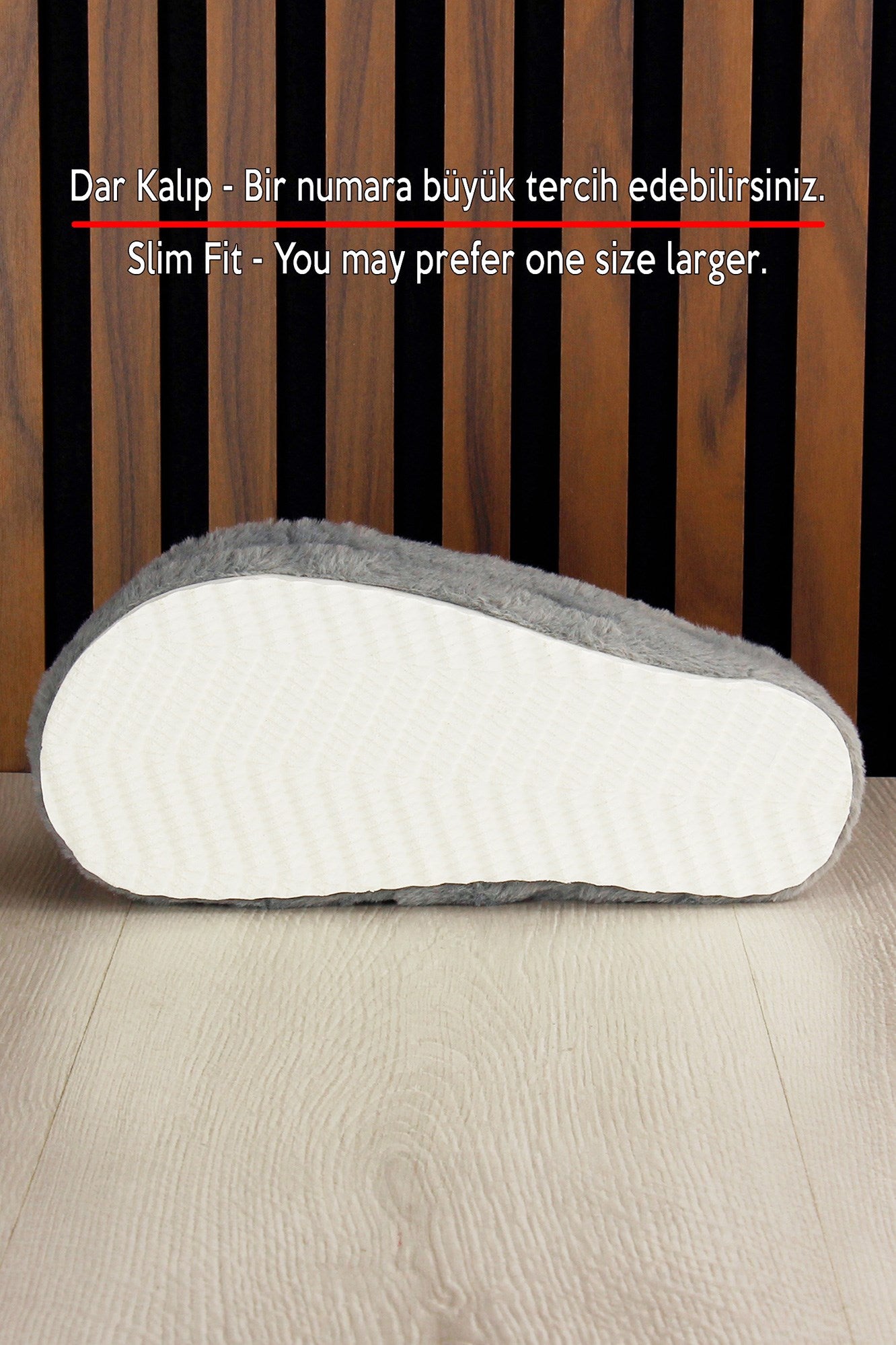 Clara Gri Pelüş - DAR KALIP - Ayıcık Desenli Kalın Düz Tabanlı Sessiz Kadın Ev Terliği