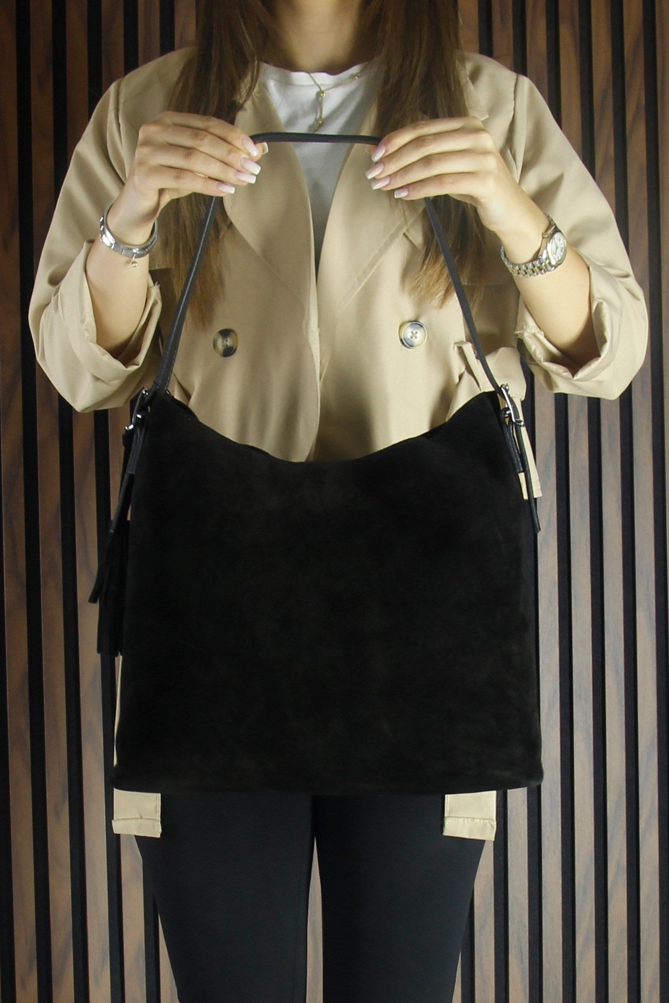 (VSN5016OC) Siyah Hakiki Dana Süet Püsküllü Manyetik Kapaklı Büyük Boy Günlük Omuz Çantası ve El Çantası