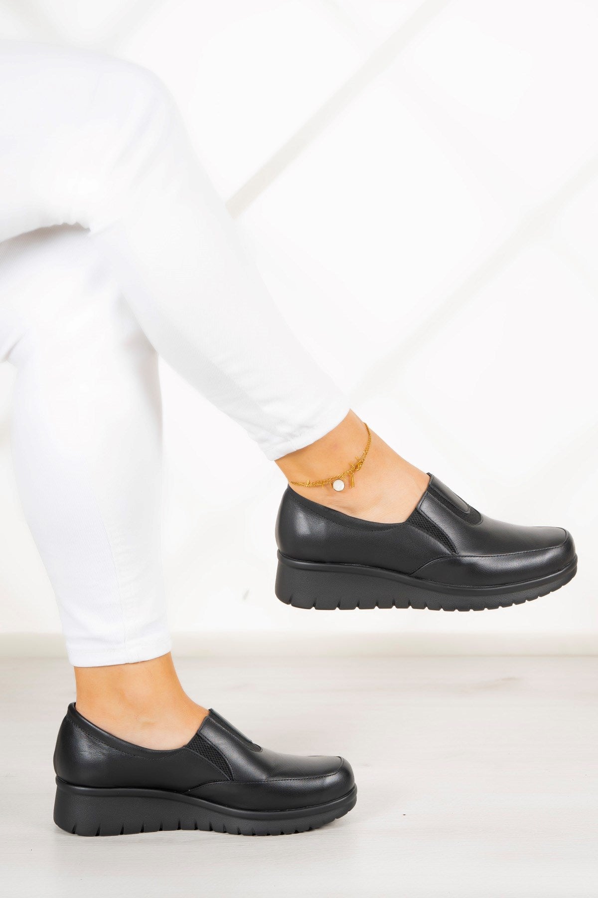 Jennifer Siyah Hakiki Deri Günlük Ayakkabı