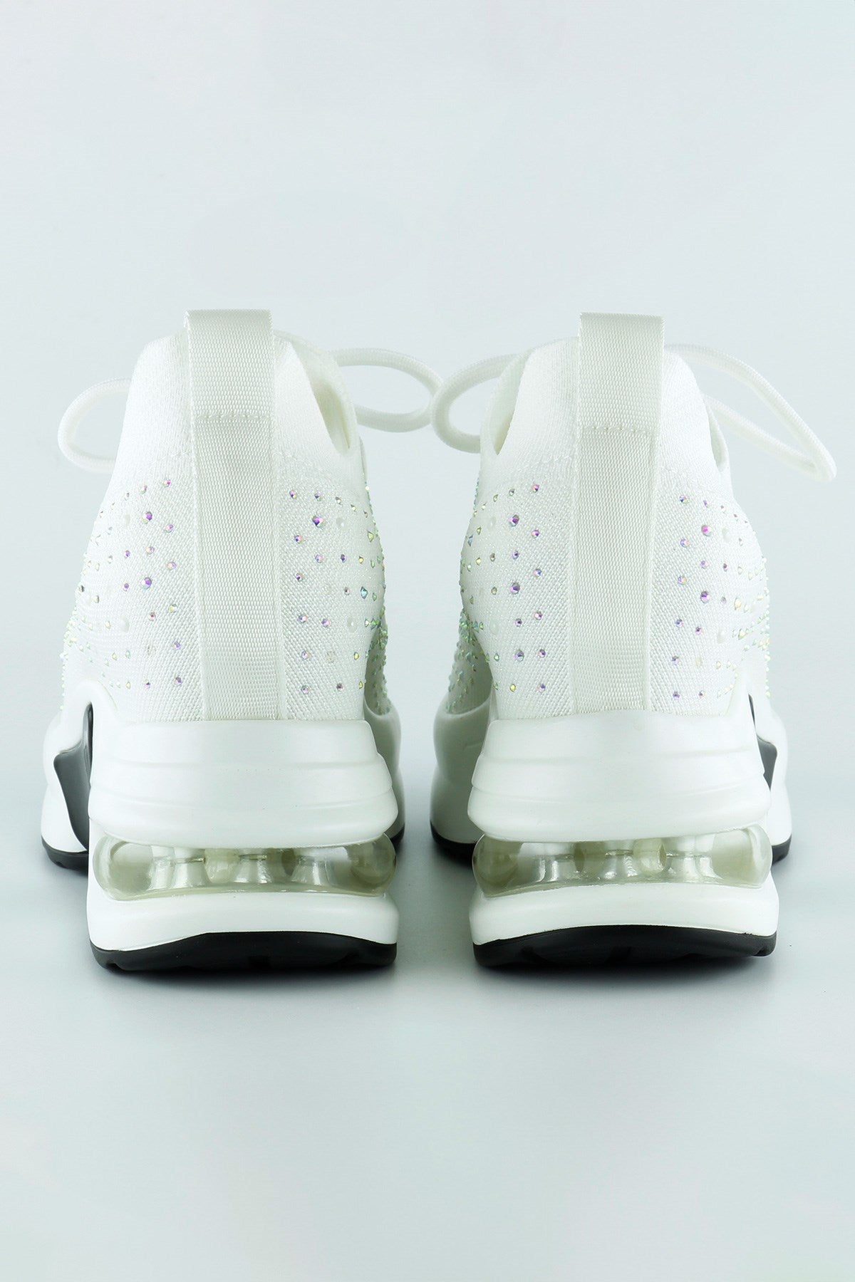 [5035] Beyaz Örgü Dokuma Kristal Taşlı Bağcıklı Hava Yastıklı Taban Gizli Dolgu Slip-on Sneaker