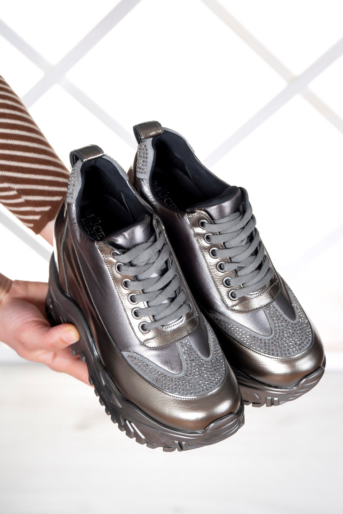 Tatyana Platin Taşlı Gizli Dolgu Günlük Ayakkabı