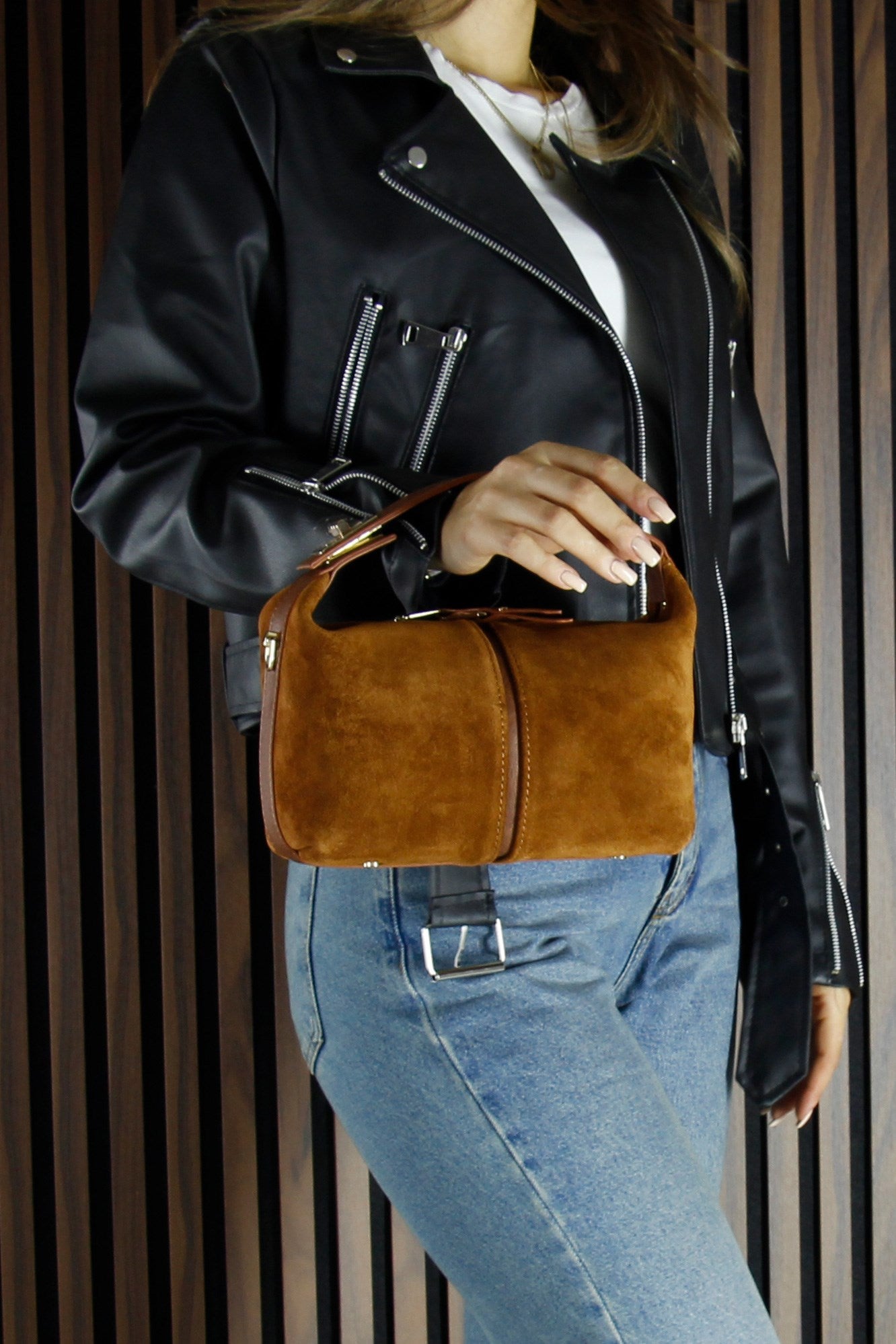 (VSN5009OC) Taba Hakiki Dana Süet Fermuarlı Askılı İç Cepli Orta Boy Günlük Omuz Çantası