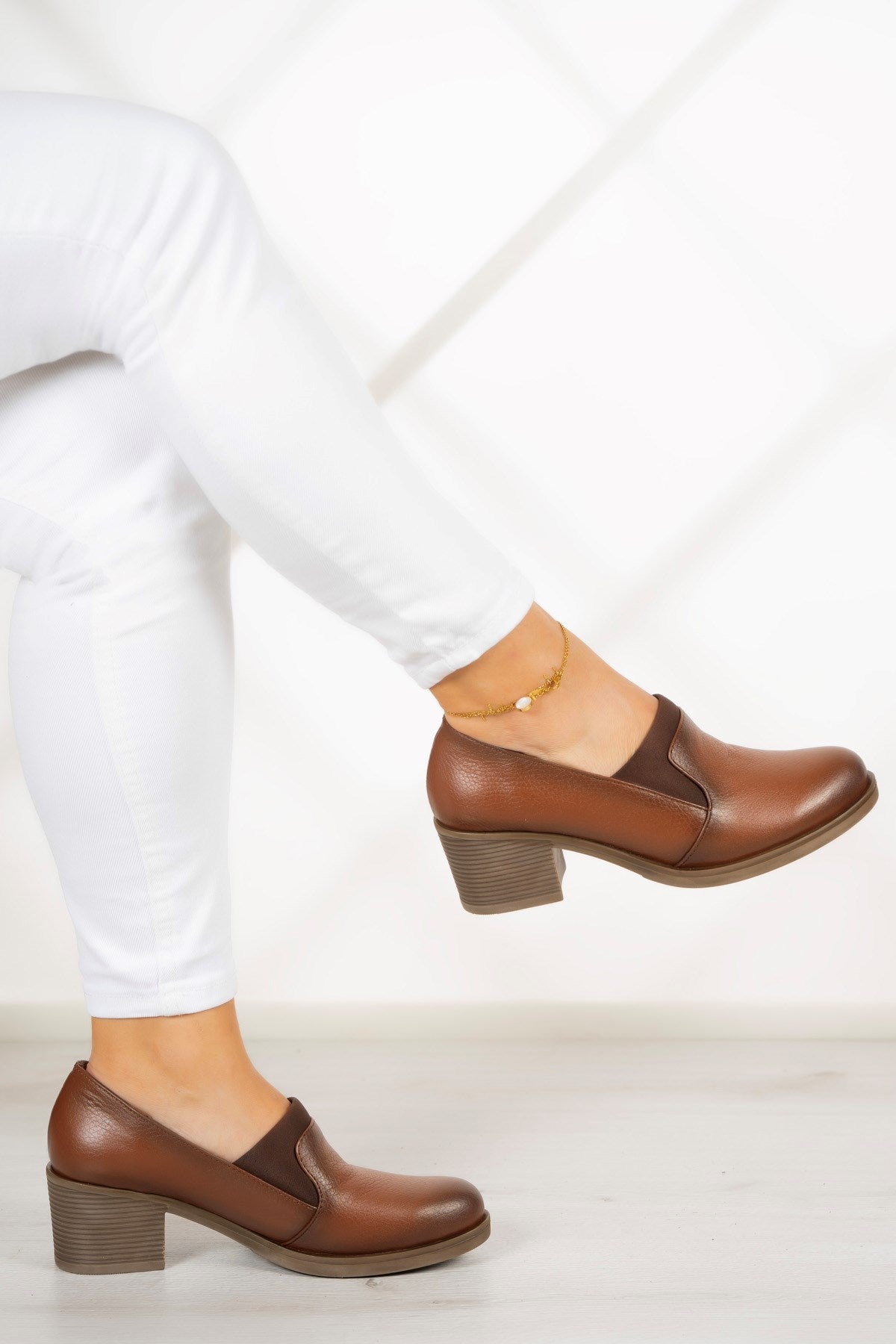 Alizee Taba Hakiki Deri Günlük Topuklu Ayakkabı