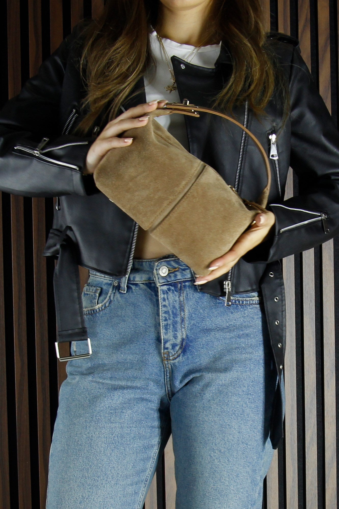 (VSN5009OC) Vizon Hakiki Dana Süet Fermuarlı Askılı İç Cepli Orta Boy Günlük Omuz Çantası