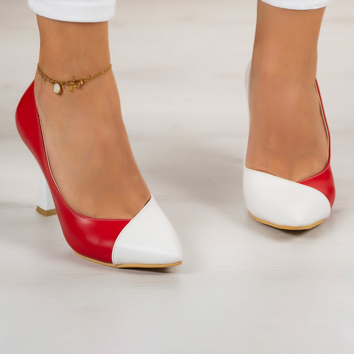 Jatqılı Plus Kırmızı Beyaz İnce Kadeh Topuklu Klasik Ayakkabı