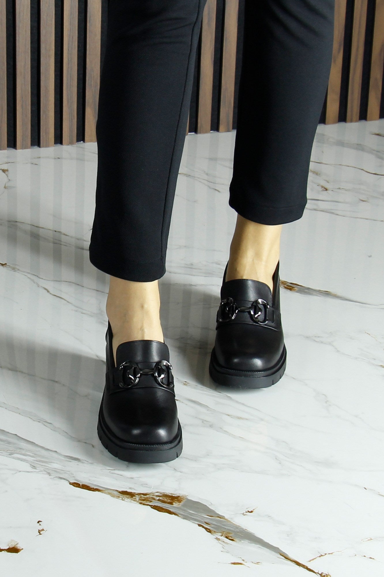 Erkan Saçmacı Siyah Hakiki Dana Derisi Tokalı Kalın Topuklu Günlük Loafer Ayakkabı