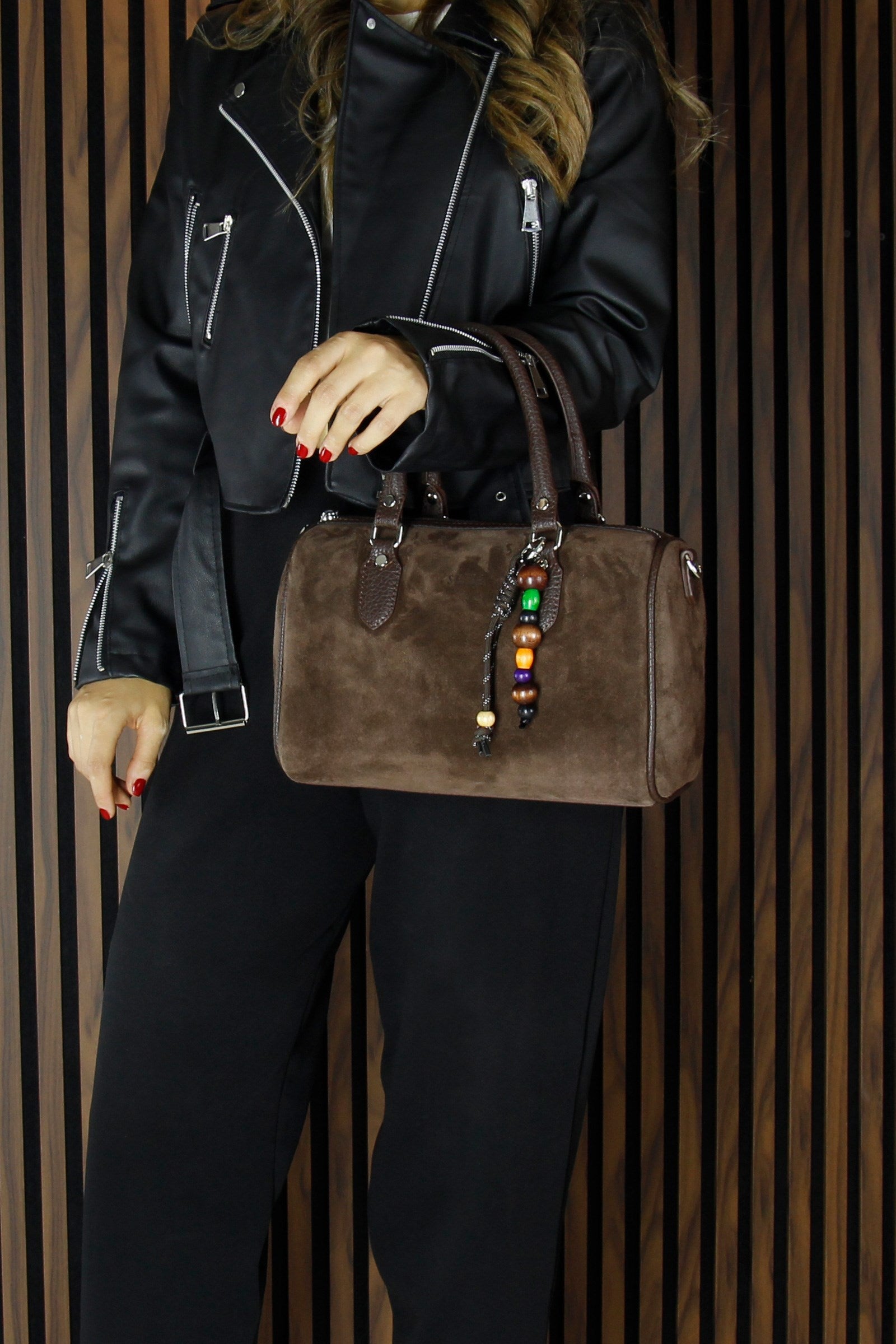 (VSN5011OC) Kahve Hakiki Dana Süet Fermuarlı İç Cepli Askılı Boncuk Aksesuarlı Günlük Büyük Boy Omuz Çantası