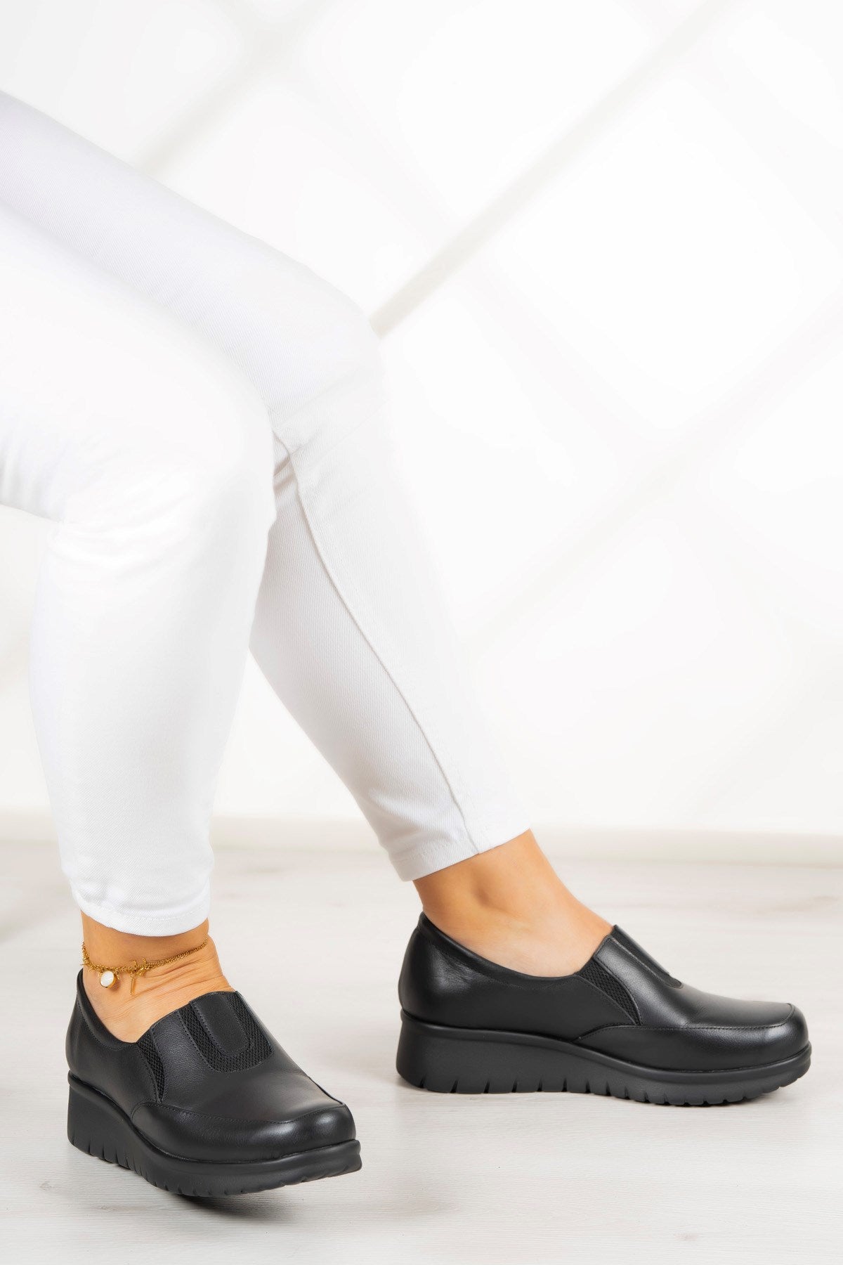 Jennifer Siyah Hakiki Deri Günlük Ayakkabı