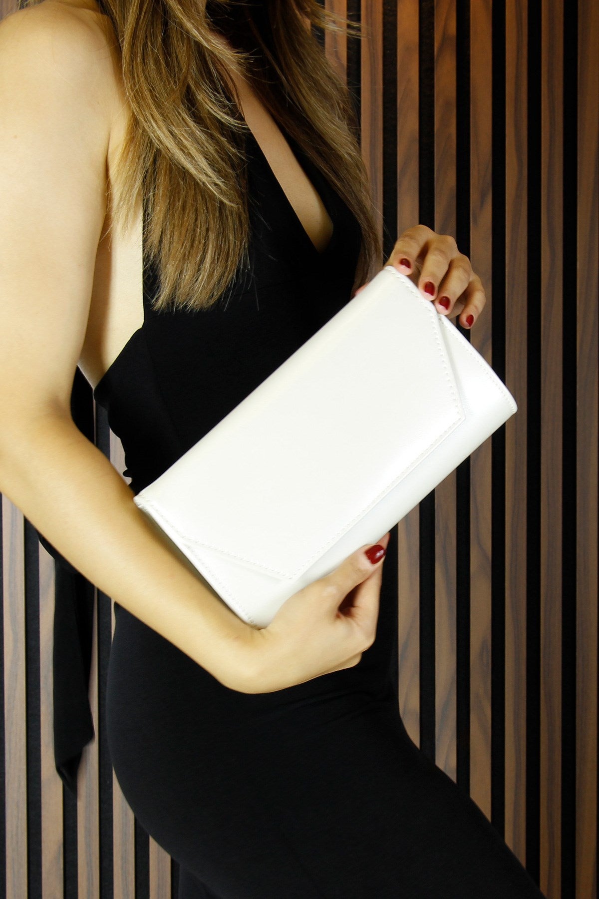 (ES0018AC) Sedef Zincir Askılı Manyetik Kapaklı İç Cepli Zarif Abiye El Çantası